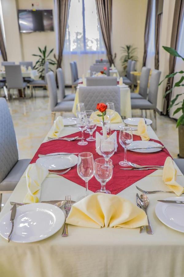 Roseau Hotel And Spa Γκόνταρ Εξωτερικό φωτογραφία