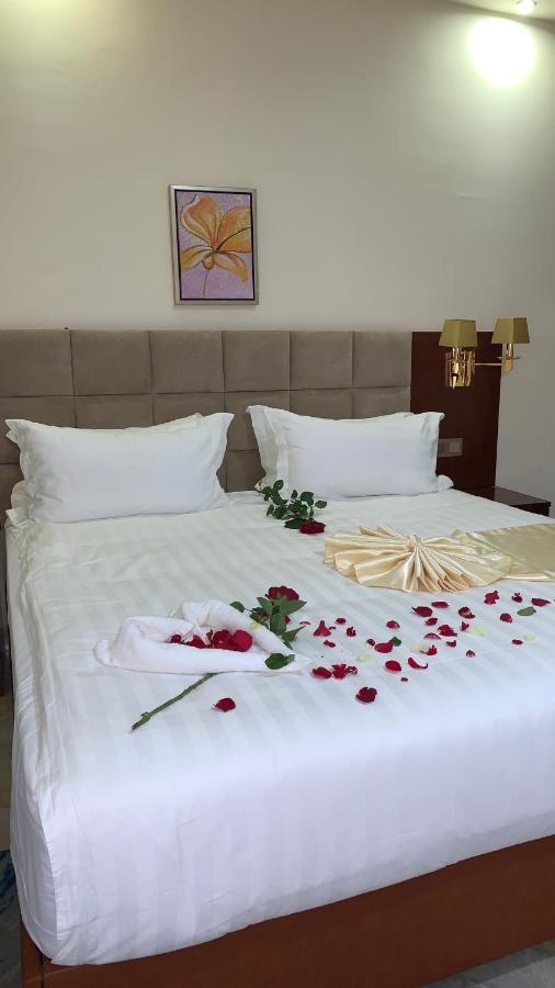 Roseau Hotel And Spa Γκόνταρ Εξωτερικό φωτογραφία