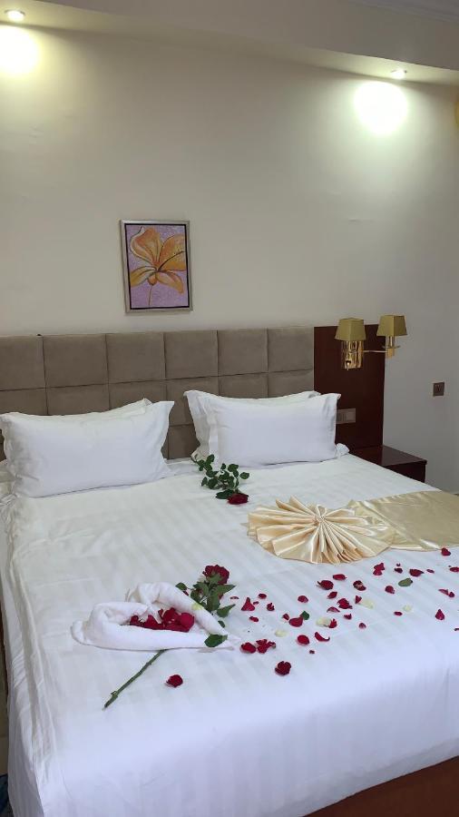 Roseau Hotel And Spa Γκόνταρ Εξωτερικό φωτογραφία